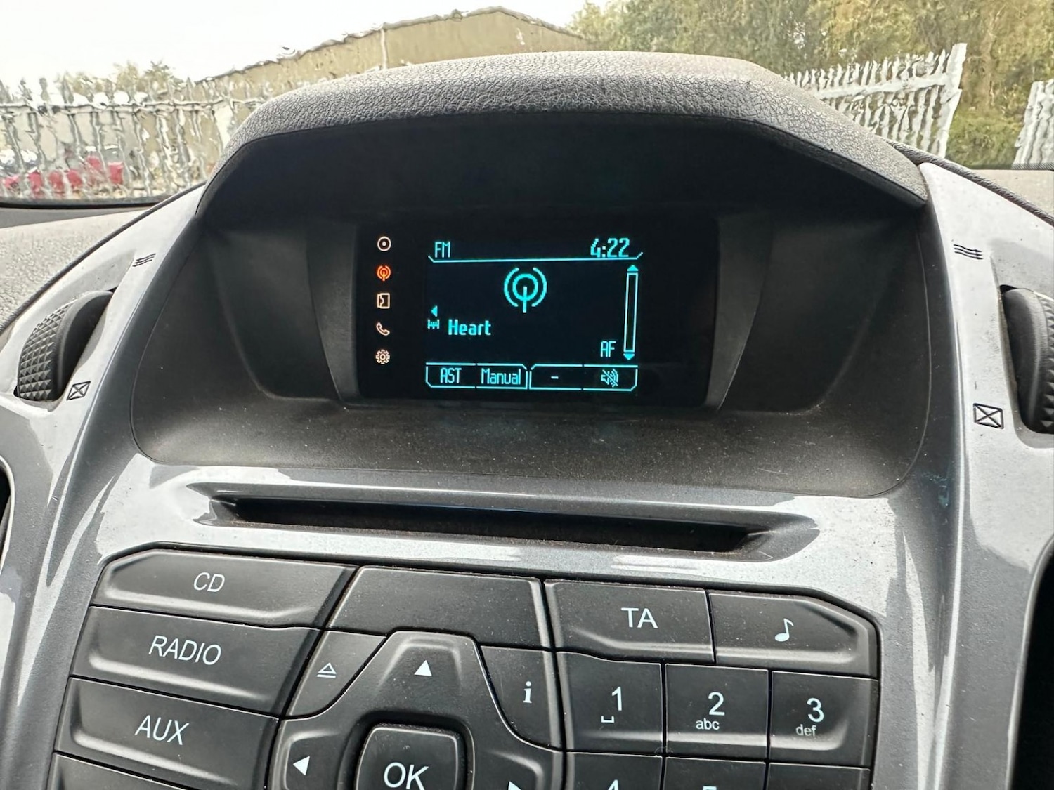 Used Ford Transit Connect 2016 for sale - 76807254: Photo 18