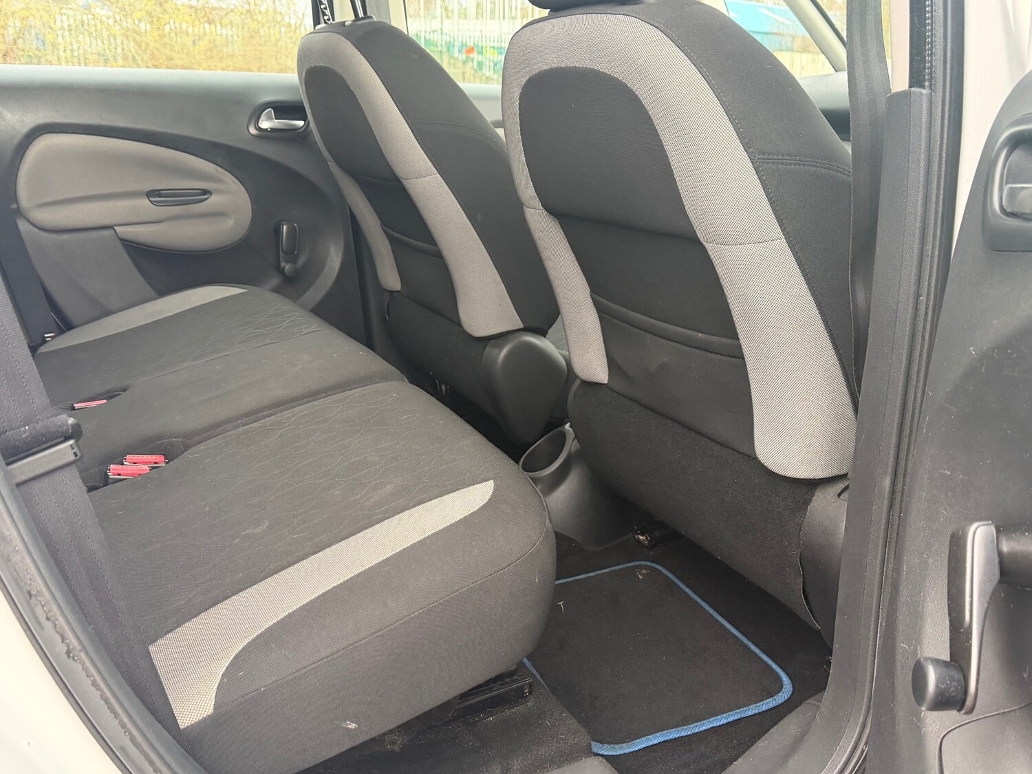 Used Citroen C3 Picasso 2013 for sale - 77924742: Photo 11