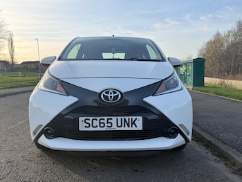 Used Toyota AYGO 2015 for sale - 77982899: Photo