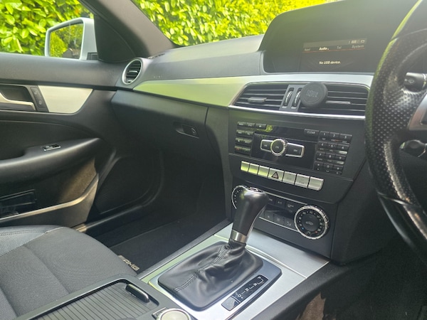 Used Mercedes-Benz C-Class 2013 for sale - 76026183: Photo 11