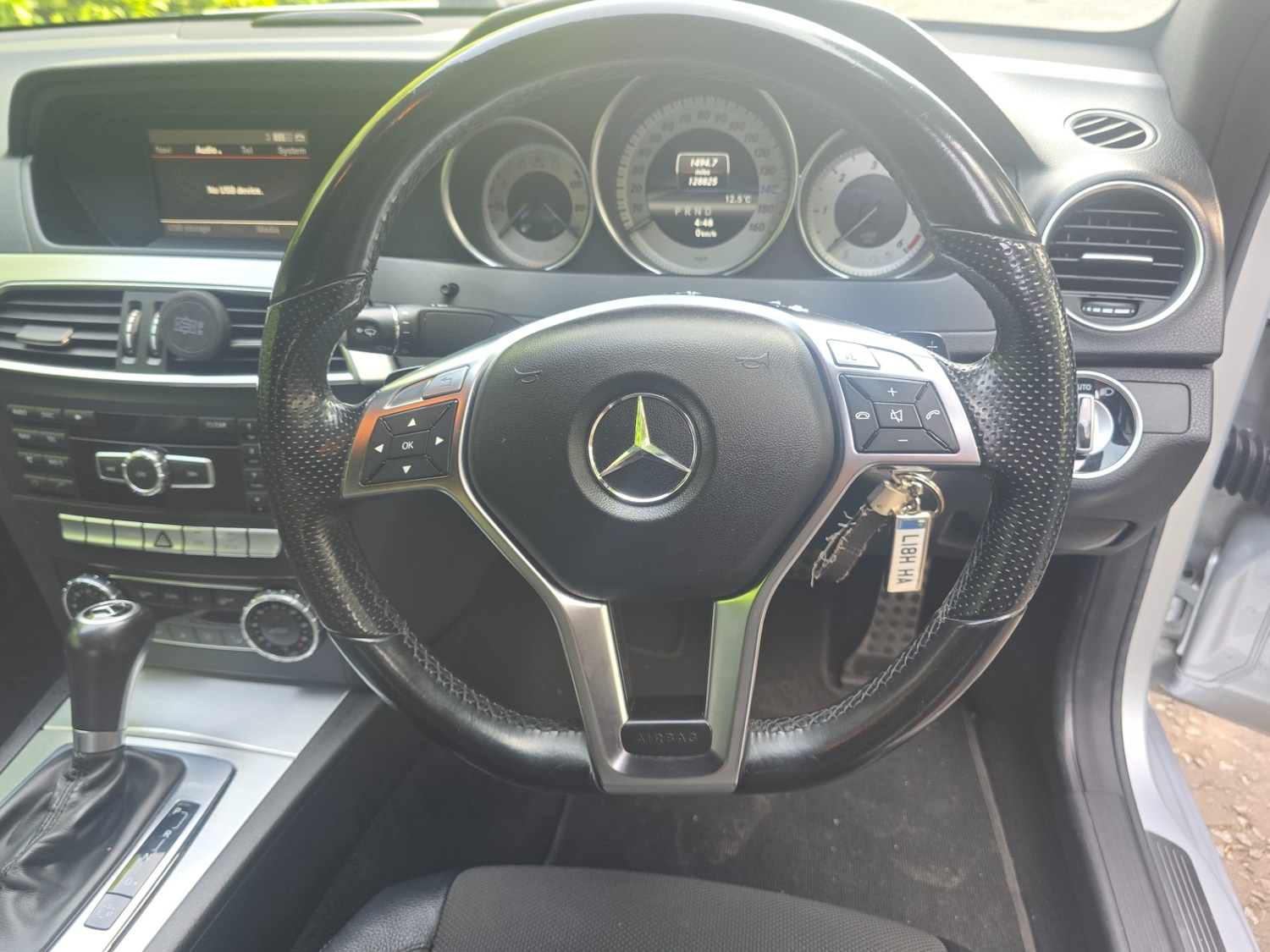 Used Mercedes-Benz C Class 2013 for sale - 76026183: Photo 12