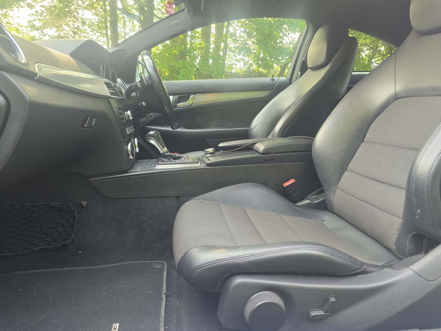 Used Mercedes-Benz C Class 2013 for sale - 76026183: Photo 4