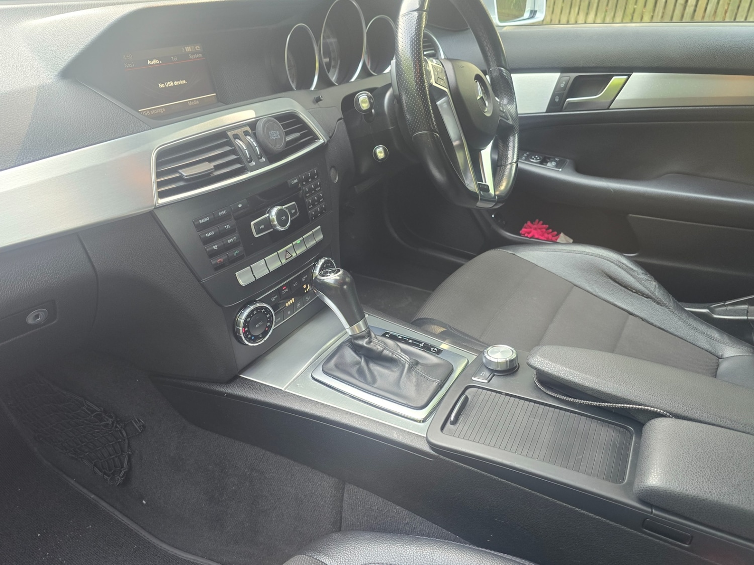 Used Mercedes-Benz C Class 2013 for sale - 76026183: Photo 6