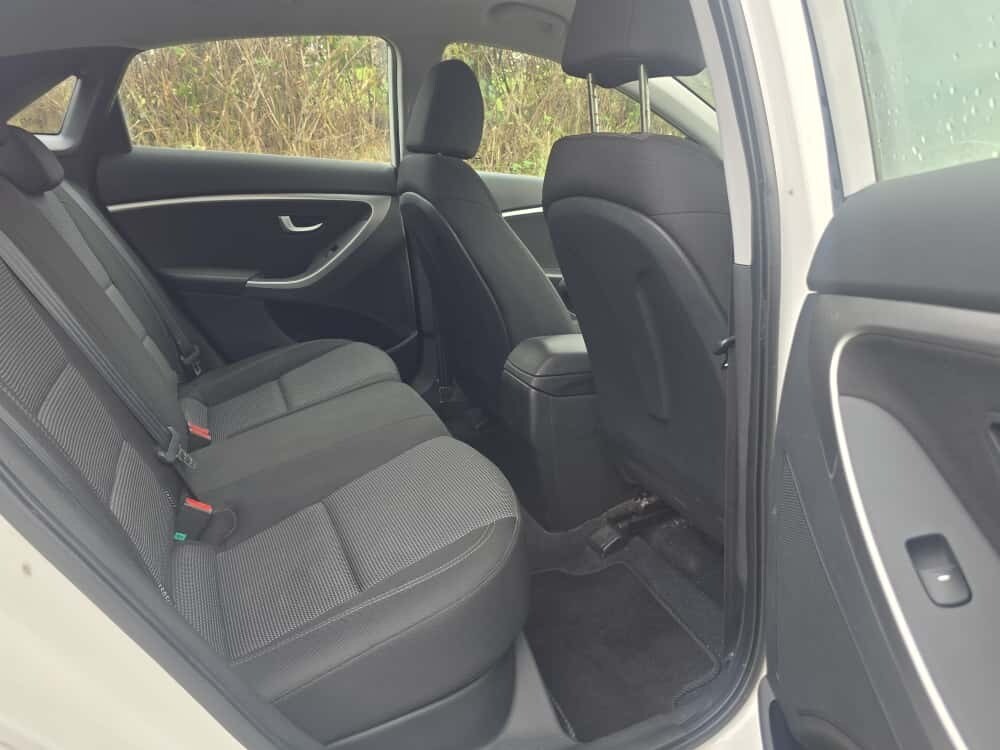 Used Hyundai i30 2013 for sale - 76329946: Photo 10