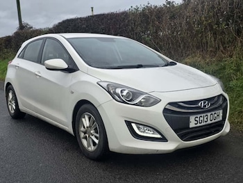 2013 (13) - 1.6 CRDi Blue Drive Active 5dr