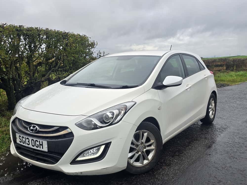 Used Hyundai i30 2013 for sale - 76329946: Photo 6