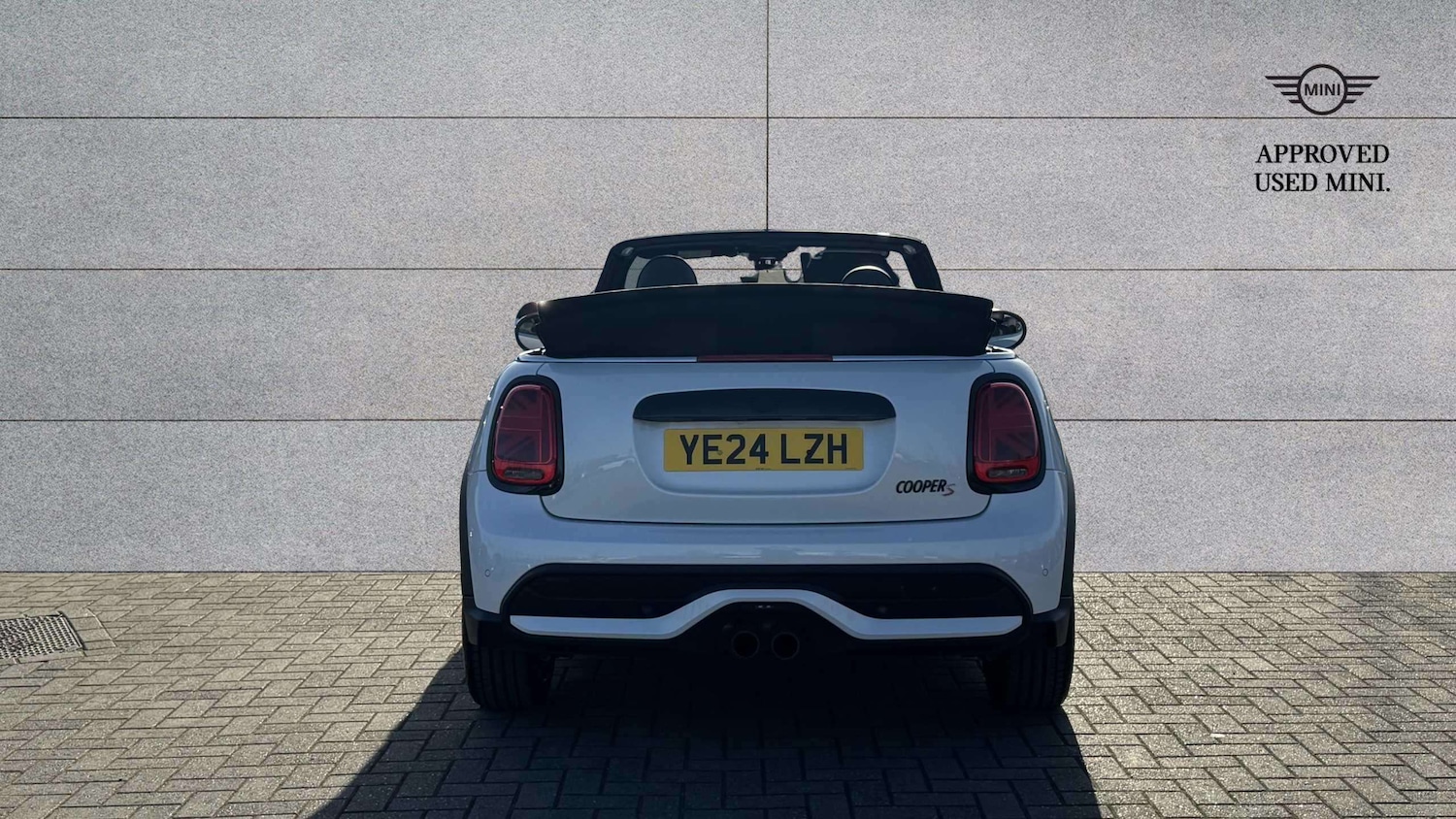 Used MINI Convertible 2024 for sale - 77772339: Photo 13