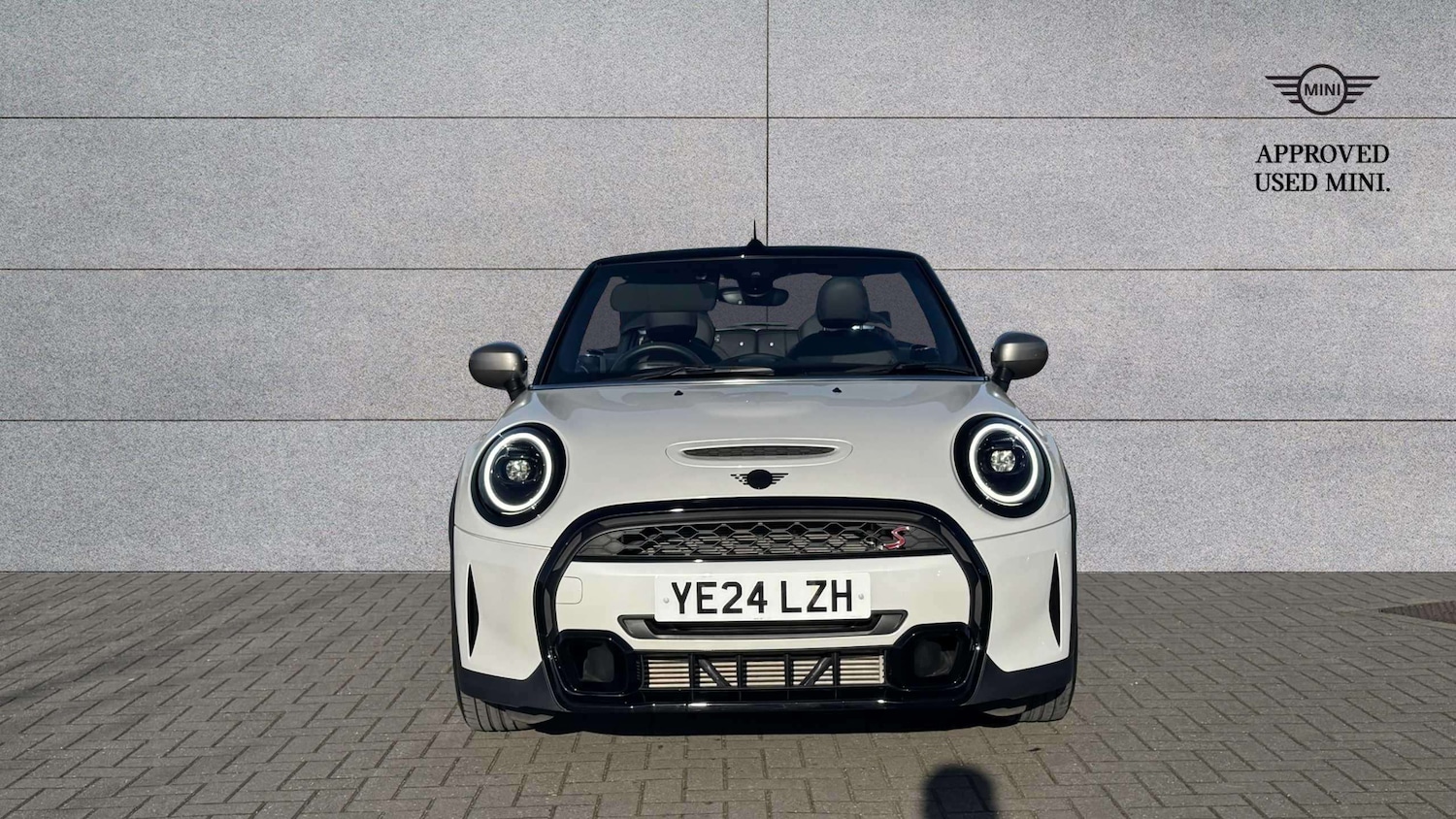 Used MINI Convertible 2024 for sale - 77772339: Photo 14