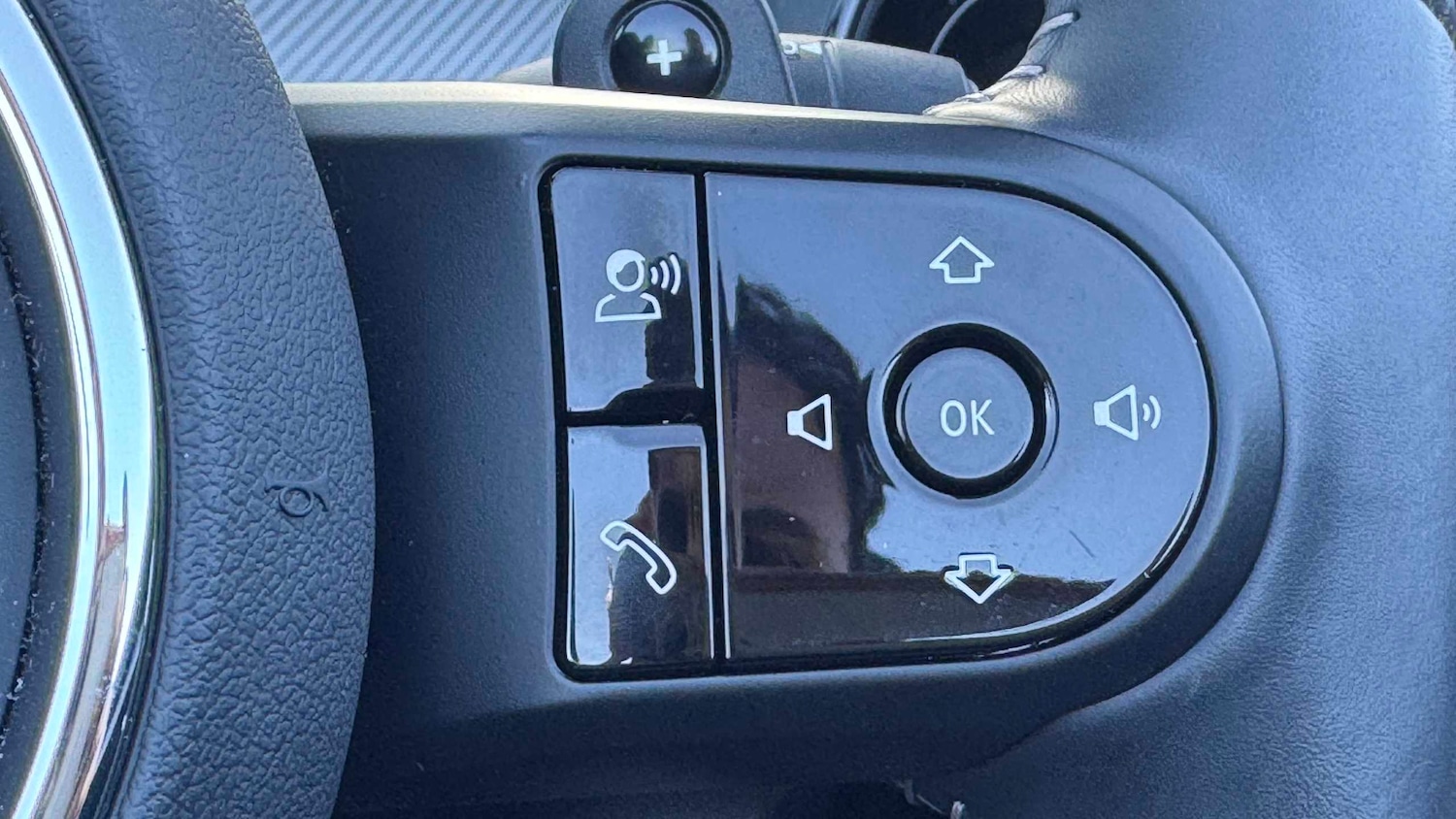 Used MINI Convertible 2024 for sale - 77772339: Photo 18