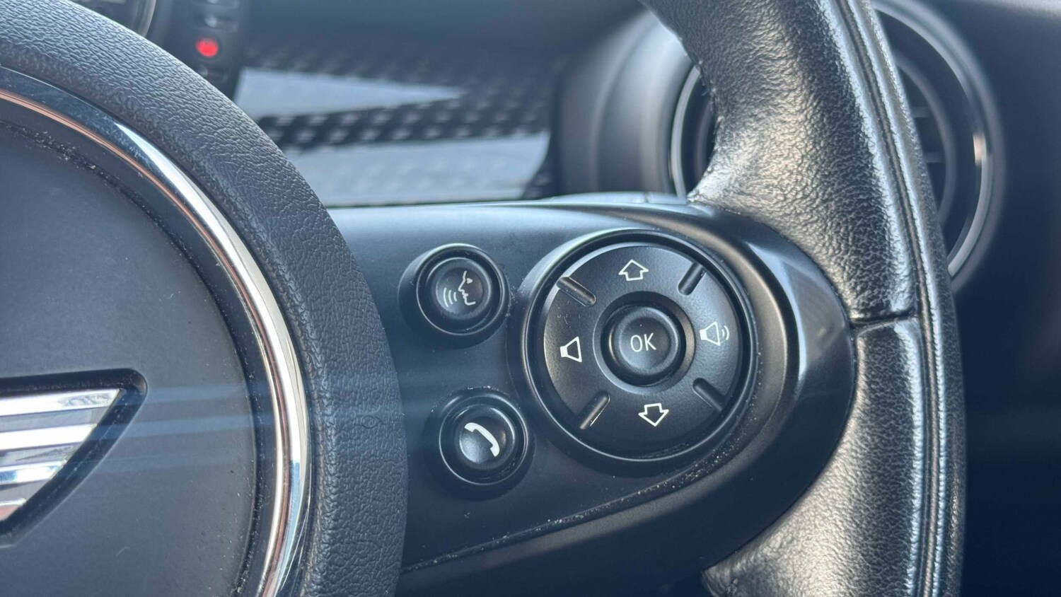 Used MINI Hatch 2017 for sale - 77943334: Photo 19