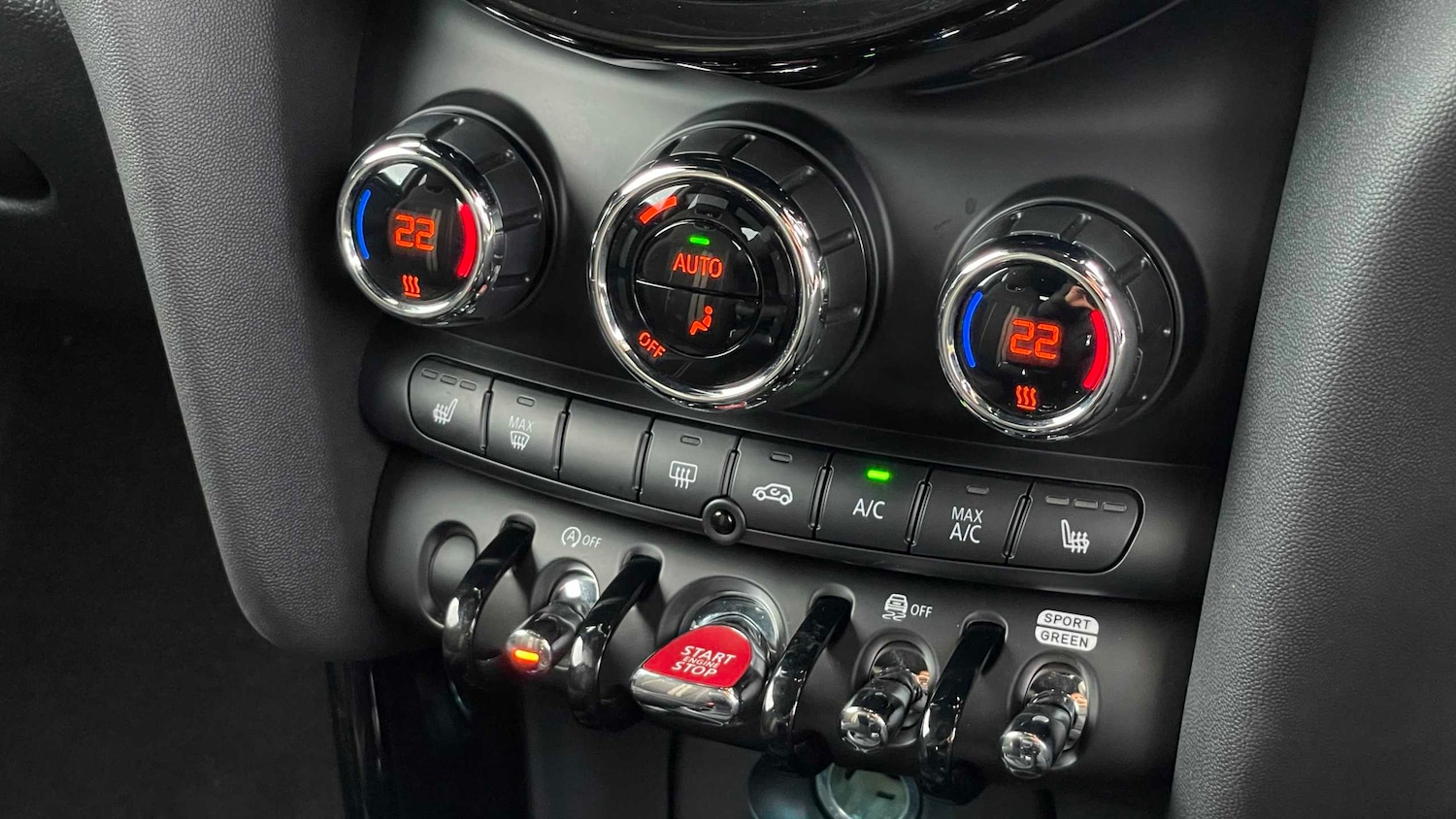 Used MINI Hatch 2022 for sale - 76460359: Photo 26