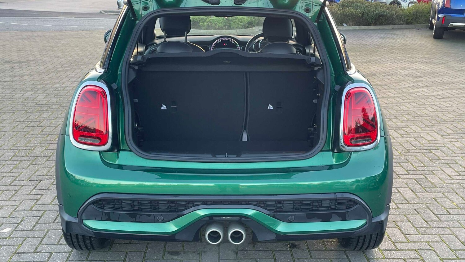 Used MINI Hatch 2022 for sale - 76610553: Photo 12