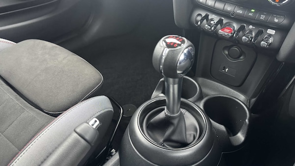 Used MINI Hatch 2022 for sale - 76272197: Photo 10