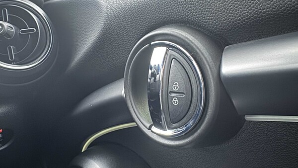 Used MINI Hatch 2022 for sale - 76272197: Photo 28