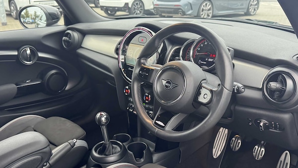 Used MINI Hatch 2022 for sale - 76272197: Photo 4