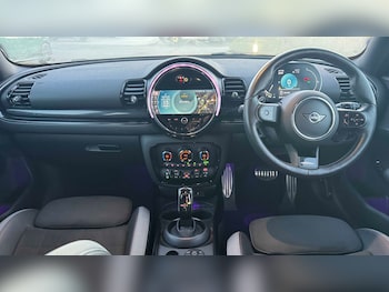 Used MINI Clubman 2021 for sale - 77206501: Photo