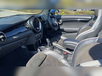 Used MINI Convertible 2021 for sale - 78465080: Photo