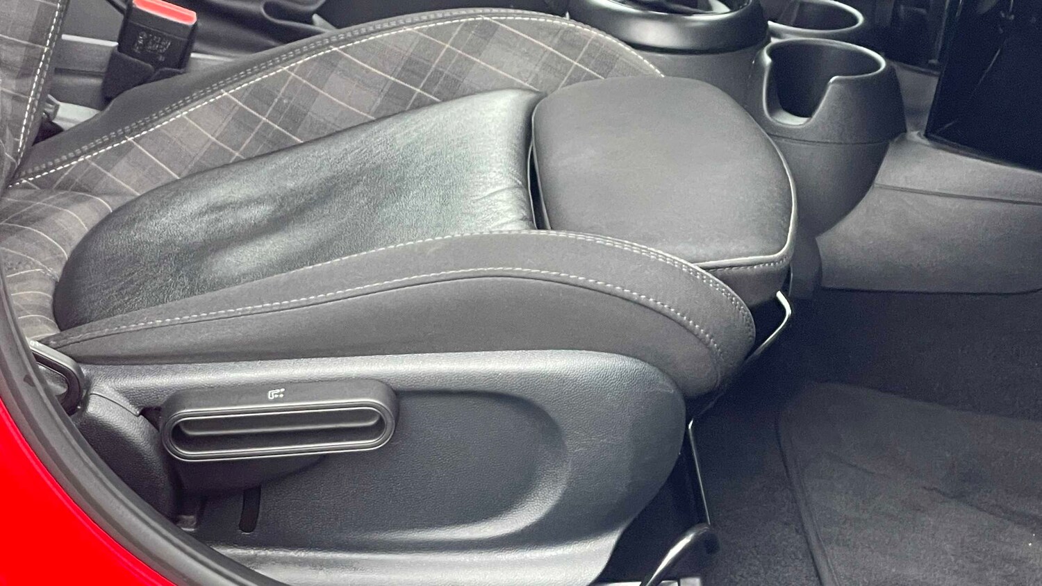 Used MINI Hatch for sale - 77414638: Photo 24