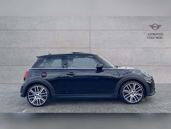 Used MINI Hatch 2022 for sale - 76488017: Photo