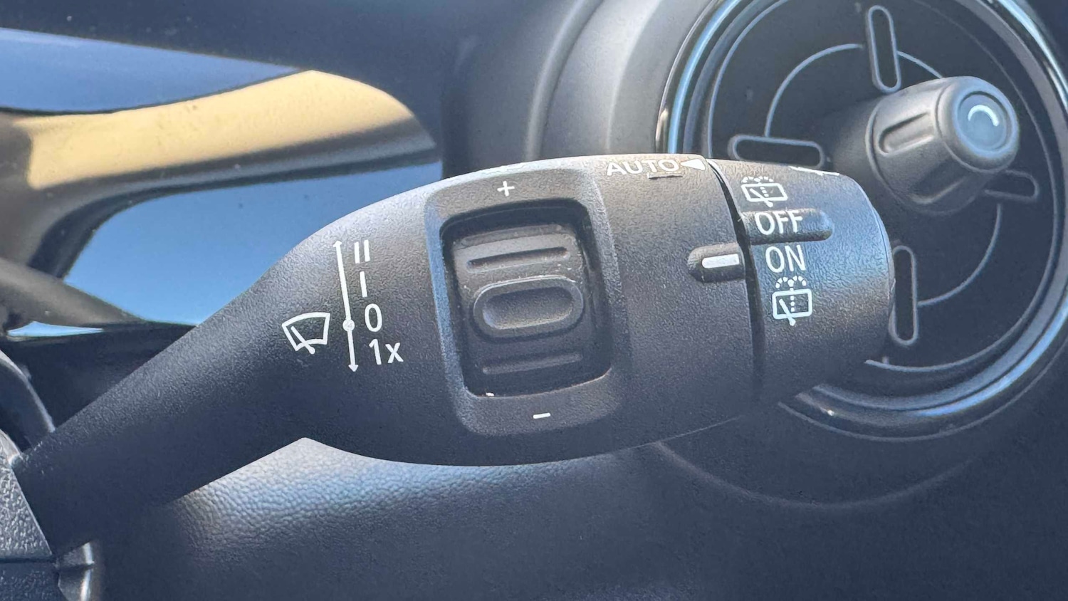 Used MINI Hatch 2023 for sale - 76610598: Photo 21