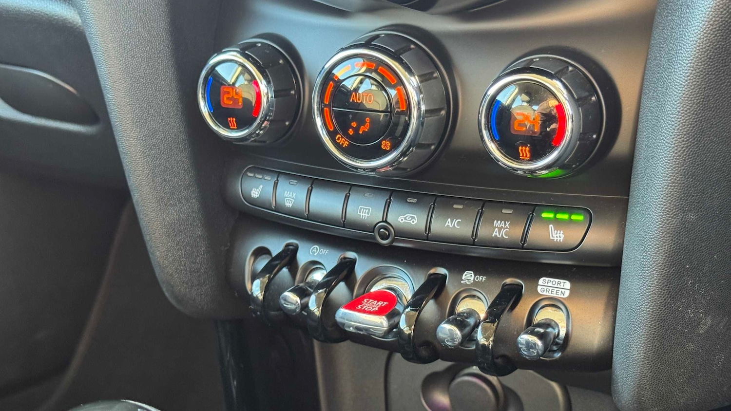 Used MINI Hatch 2023 for sale - 76610598: Photo 27