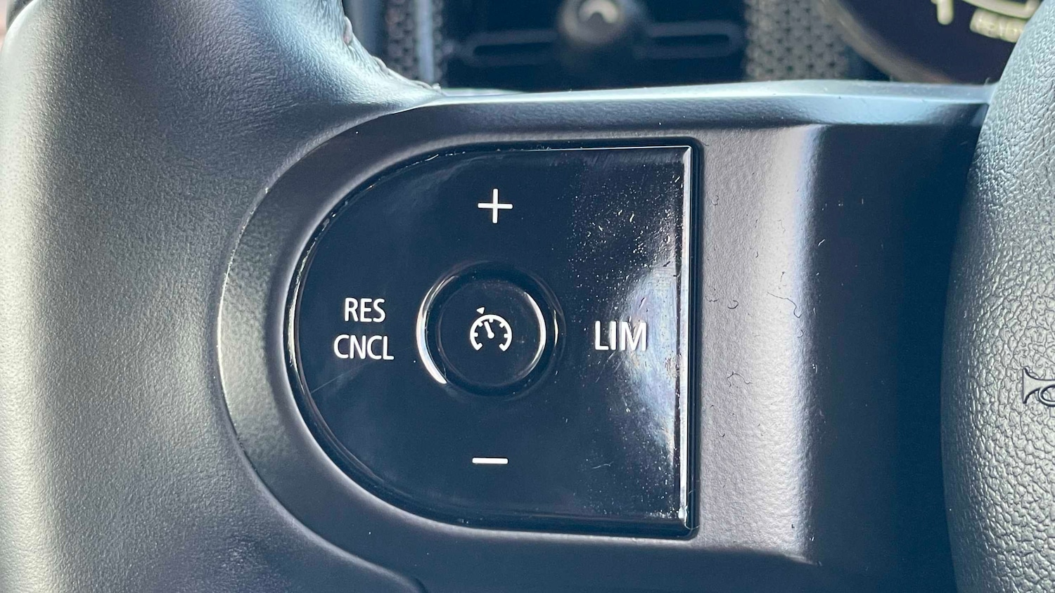 Used MINI Hatch 2023 for sale - 76390637: Photo 24