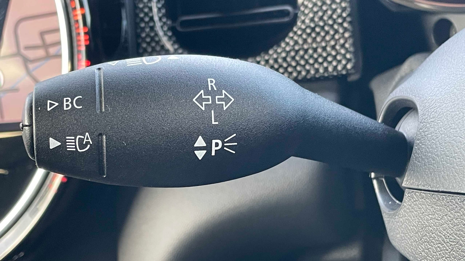 Used MINI Hatch 2023 for sale - 76390637: Photo 27