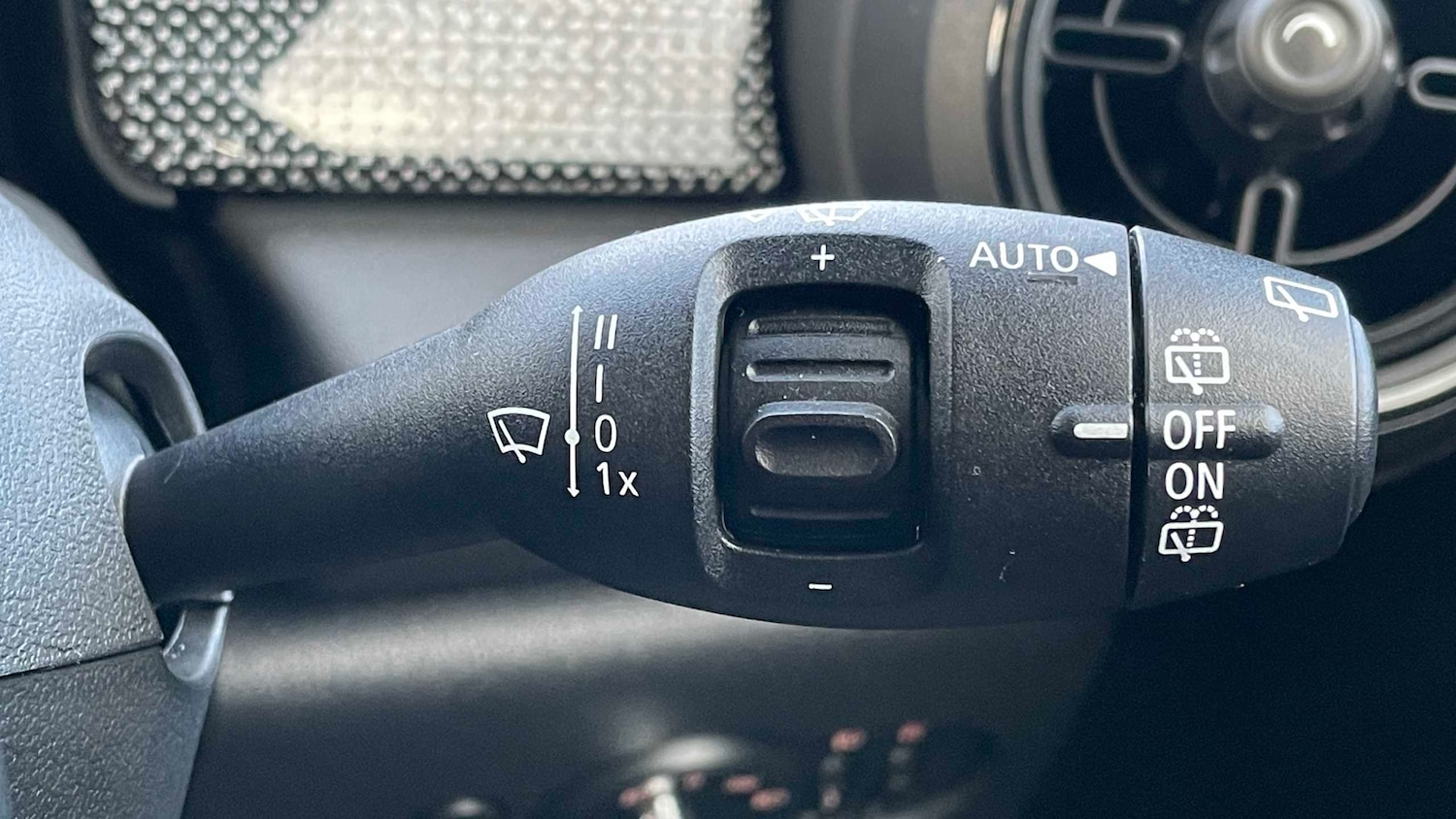 Used MINI Hatch 2023 for sale - 76390637: Photo 28