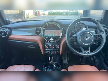 Used MINI Hatch 2023 for sale - 78351943: Photo