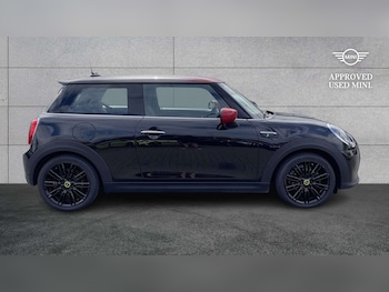 Used MINI Hatch 2022 for sale - 79051576: Photo