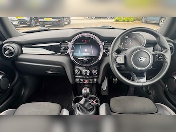 Used MINI Hatch 2022 for sale - 78507425: Photo