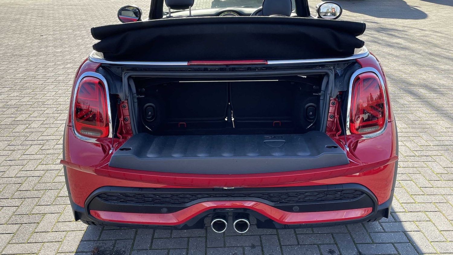 Used MINI Convertible 2021 for sale - 76373789: Photo 13