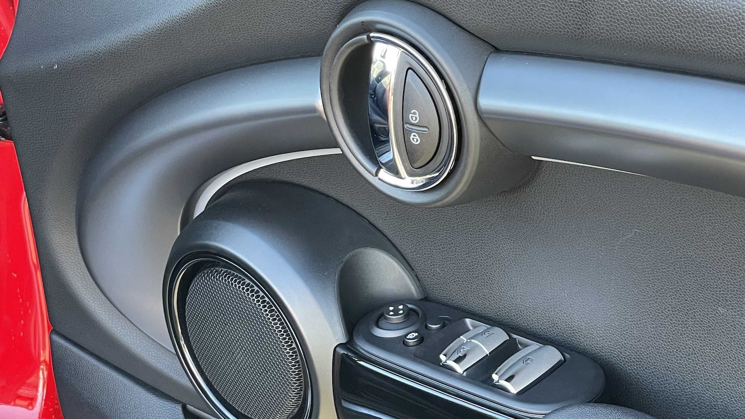 Used MINI Convertible 2021 for sale - 76373789: Photo 21