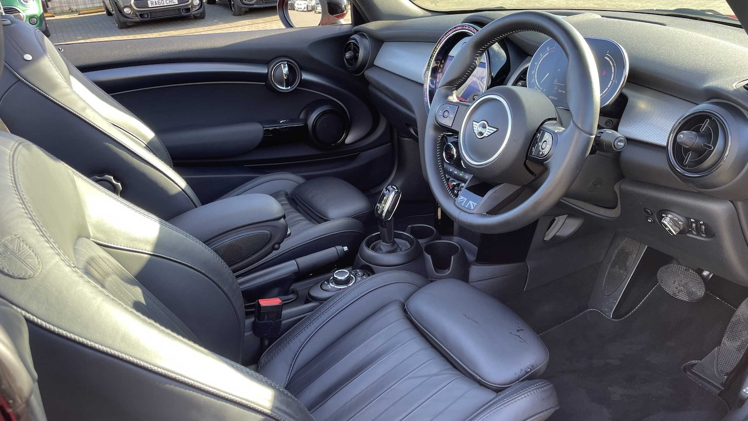 Used MINI Convertible 2021 for sale - 76373789: Photo 4