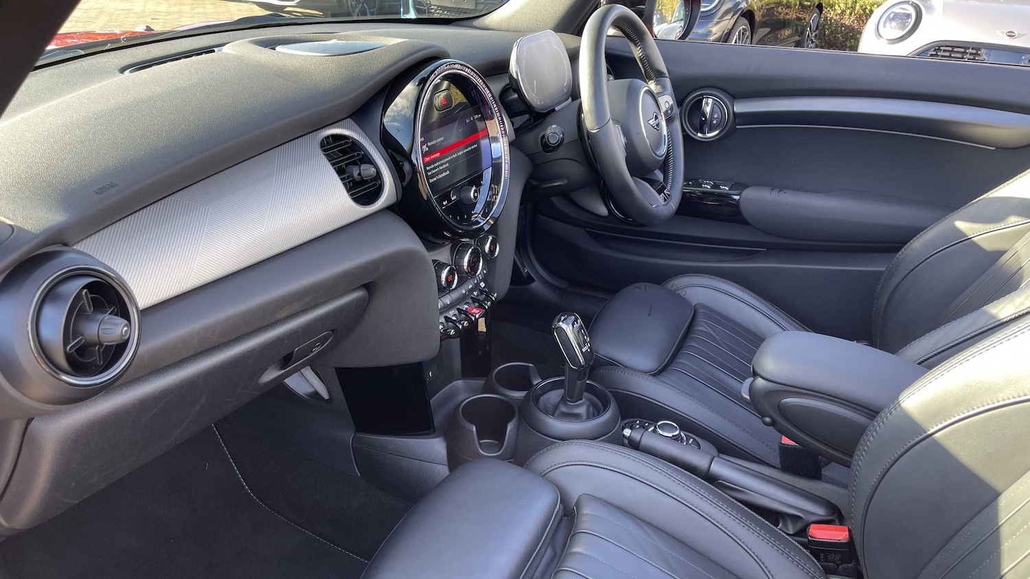 Used MINI Convertible 2021 for sale - 76373789: Photo 5