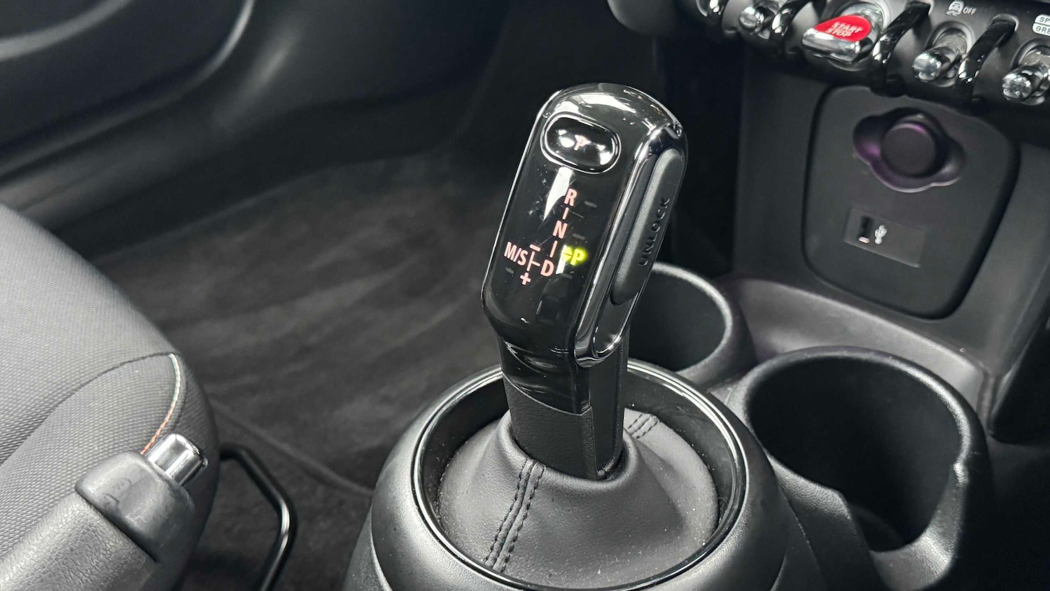 Used MINI Hatch 2023 for sale - 76774224: Photo 9