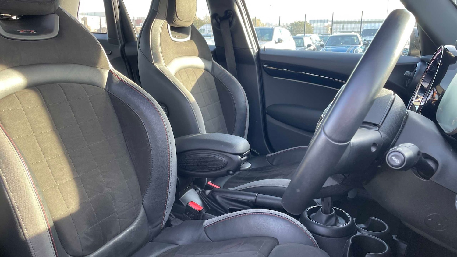 Used MINI Hatch 2021 for sale - 76718153: Photo 11