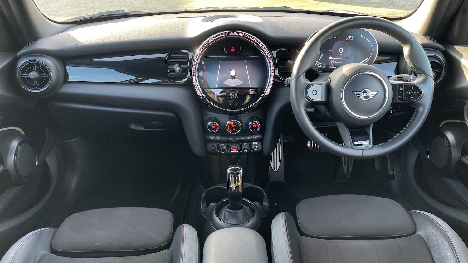 Used MINI Hatch 2021 for sale - 76718153: Photo 4