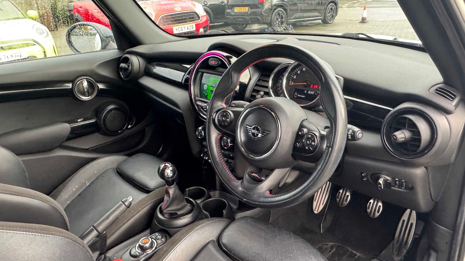 Used MINI Hatch 2018 for sale - 76624488: Photo 6