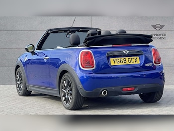 Used MINI Convertible 2018 for sale - 76088084: Photo 2