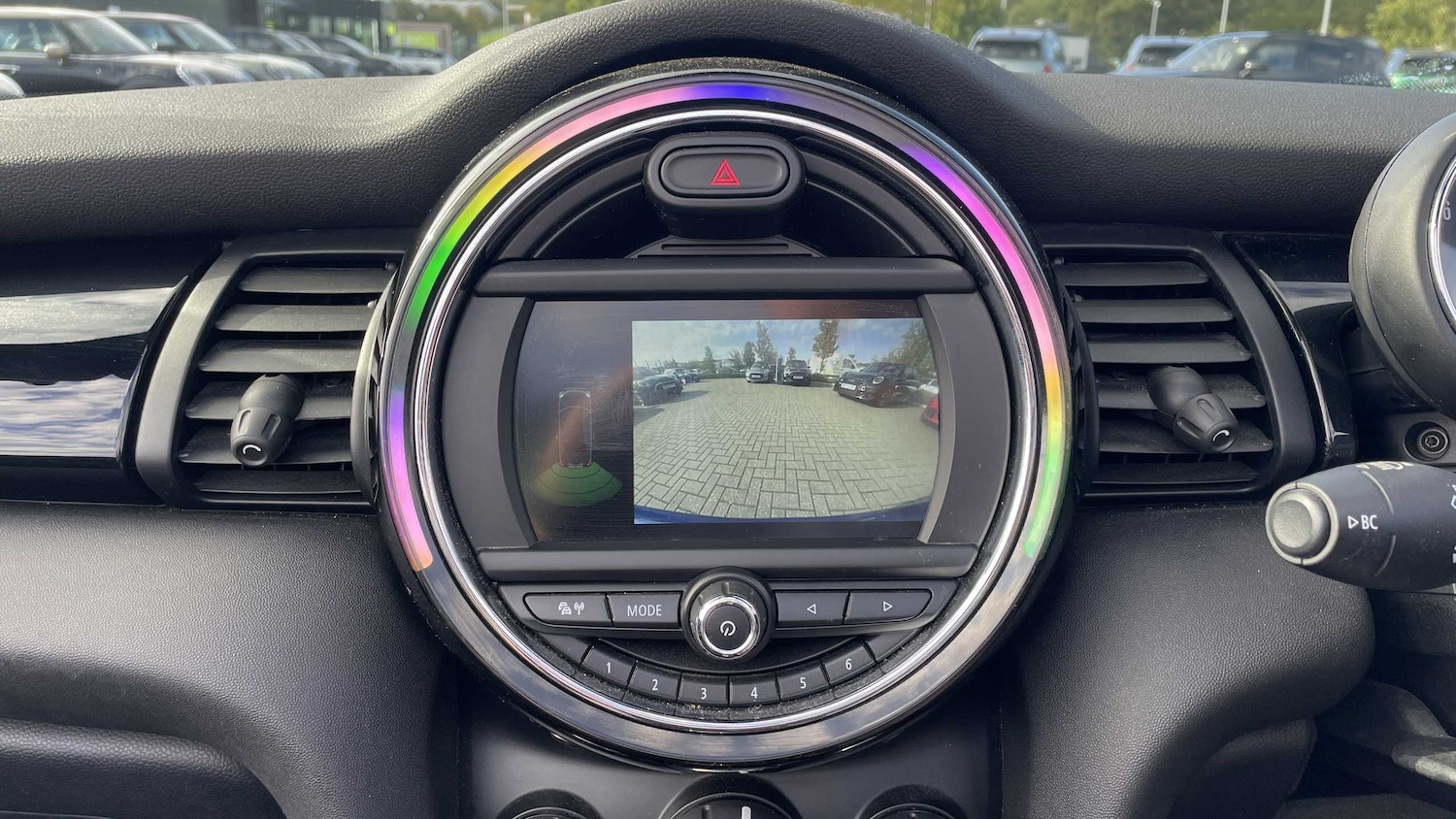 Used MINI Convertible 2018 for sale - 76088084: Photo 8