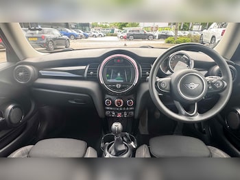 Used MINI Hatch 2018 for sale - 78666582: Photo