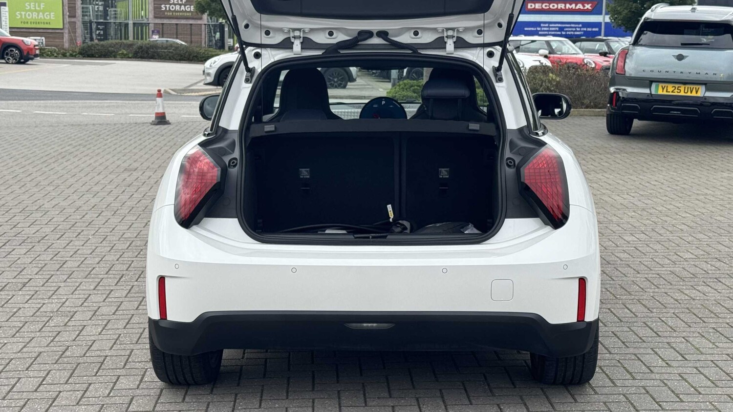 Used MINI Cooper 2024 for sale - 76205232: Photo 13