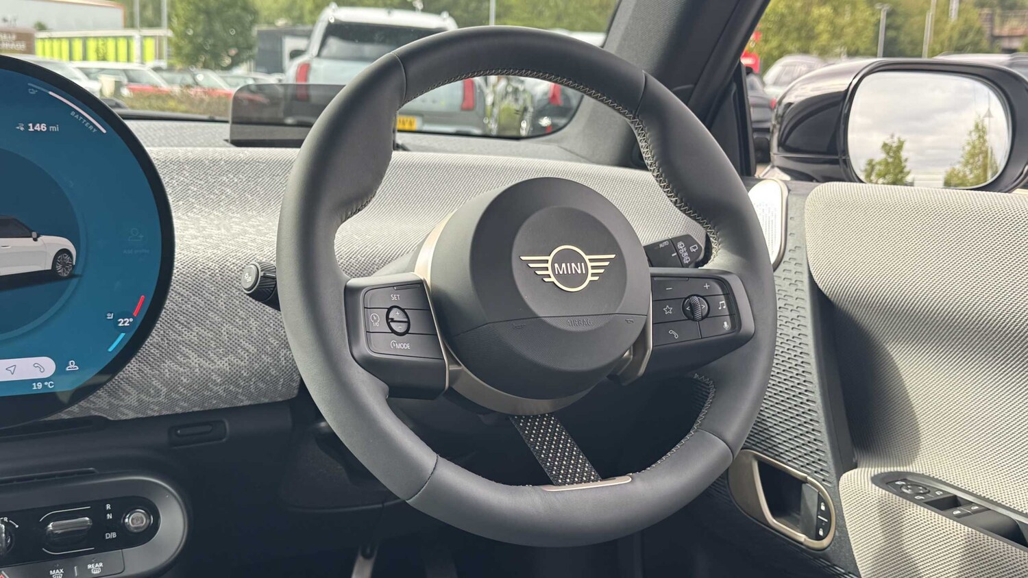 Used MINI Cooper 2024 for sale - 76205232: Photo 5