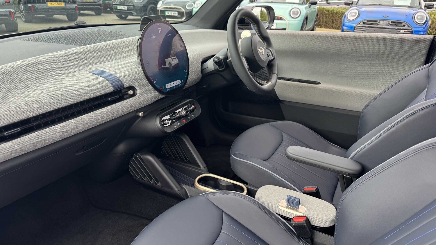 Used MINI Cooper 2024 for sale - 76205232: Photo 7