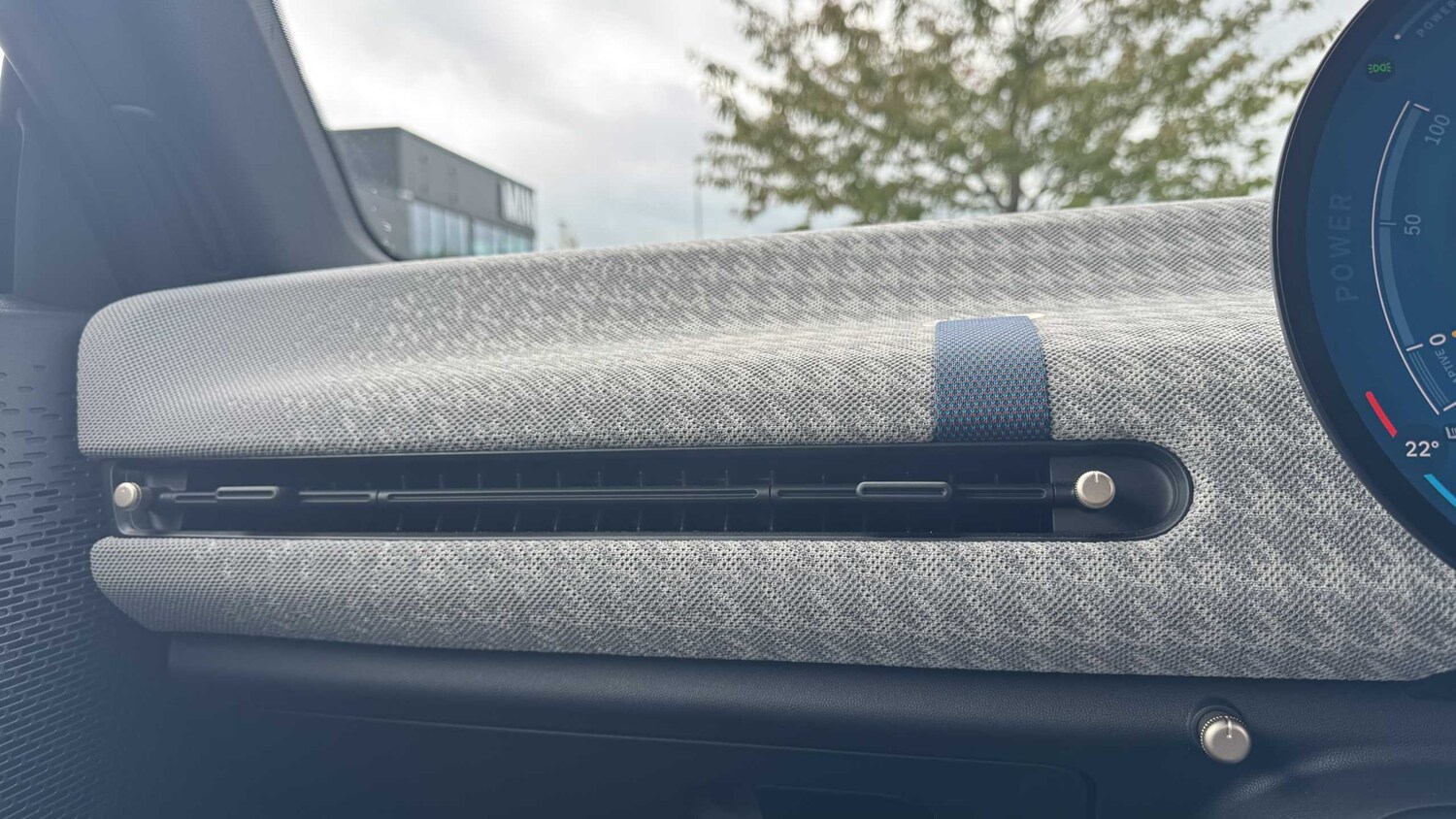 Used MINI Cooper 2024 for sale - 76205232: Photo 8