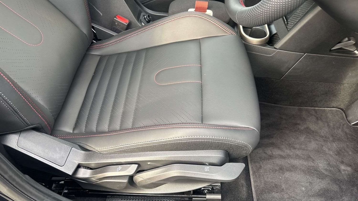 Used MINI Cooper 2025 for sale - 77928529: Photo 28