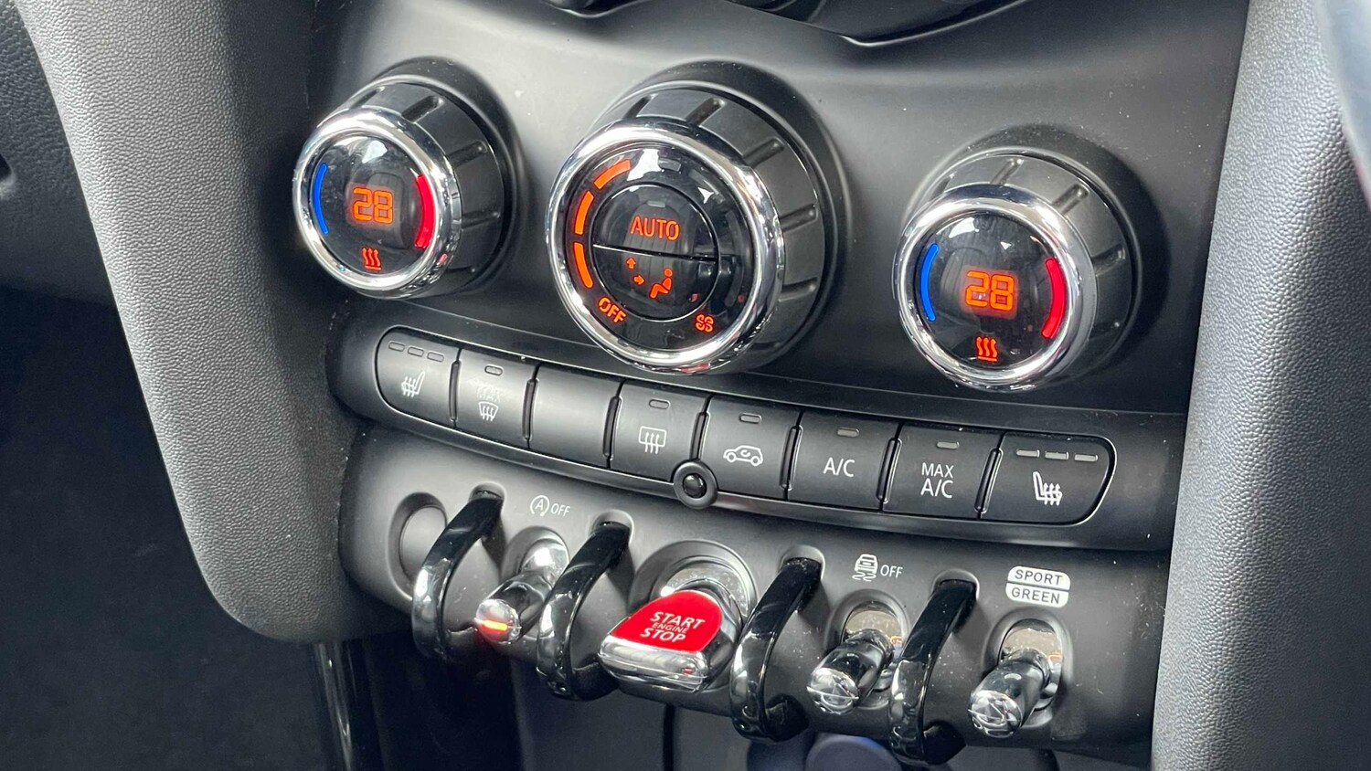 Used MINI Hatch 2019 for sale - 77886242: Photo 27