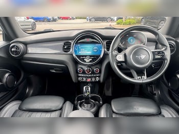 Used MINI Hatch 2021 for sale - 78825291: Photo