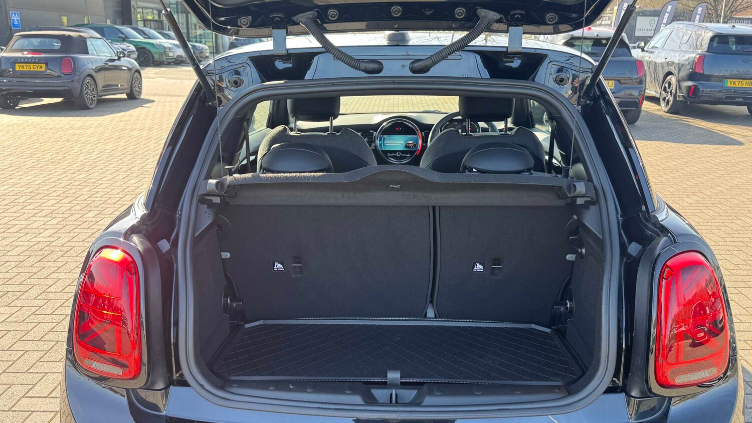 Used MINI Hatch 2022 for sale - 77943383: Photo 13